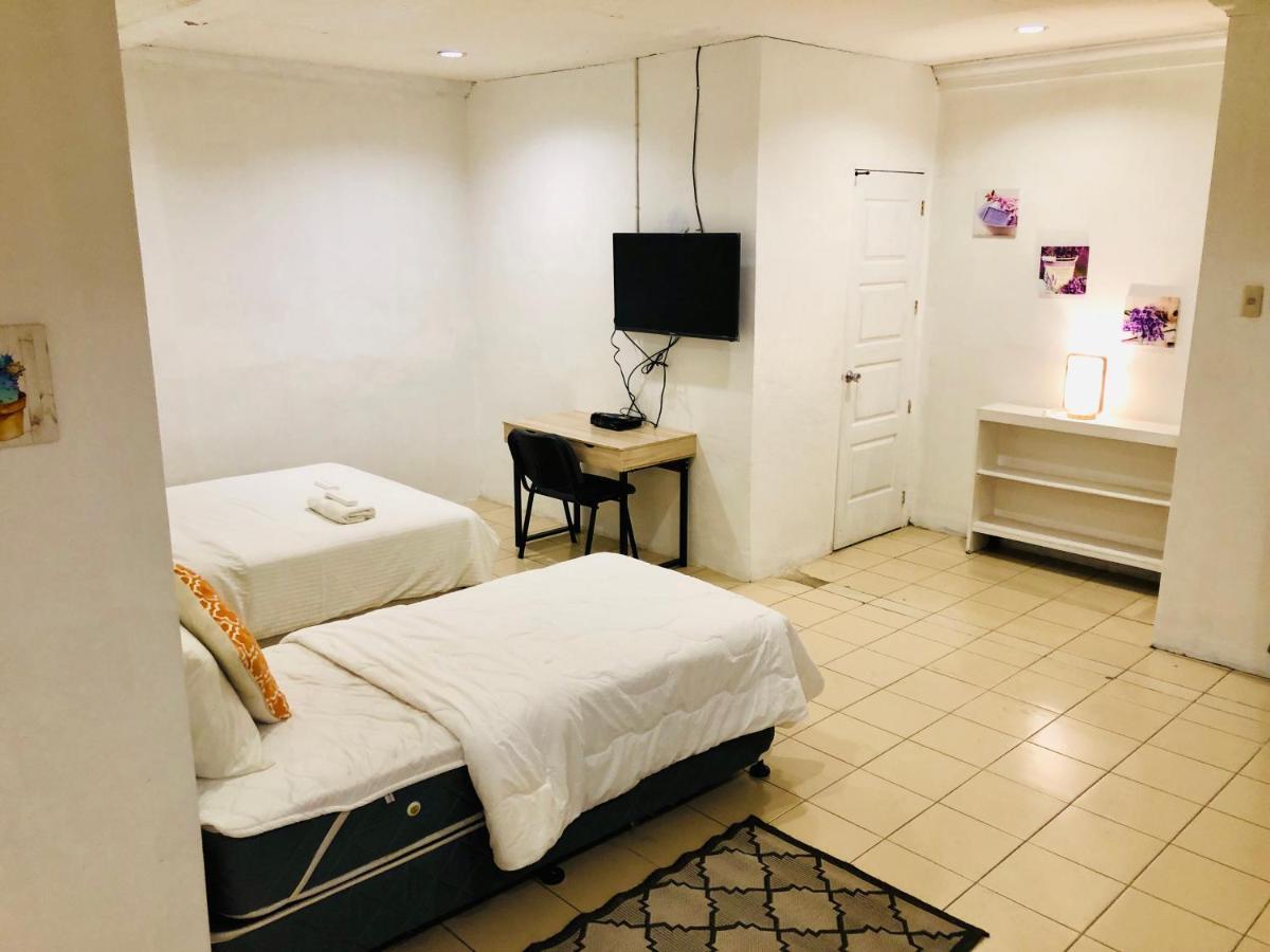 The White Bed And Breakfast Bacolod Quarto foto